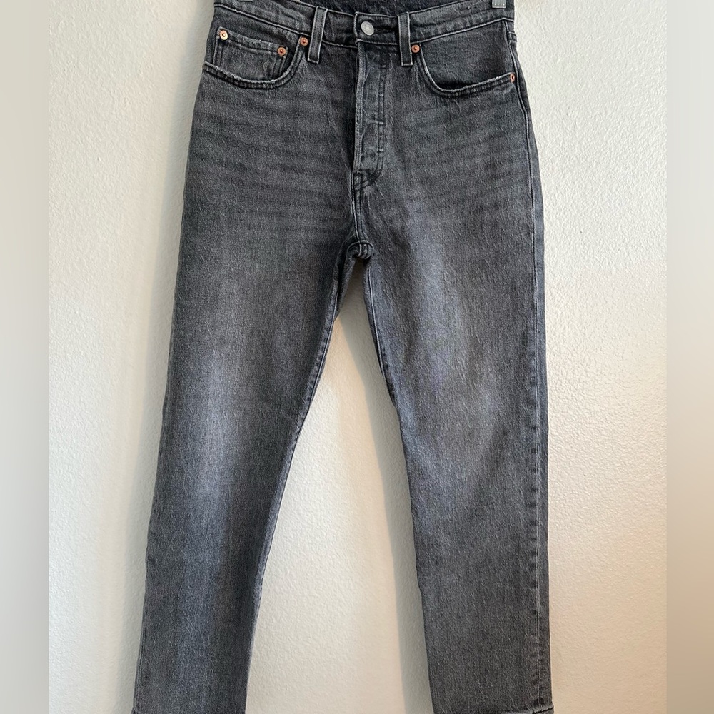 Levi’s 501 straight leg jeans